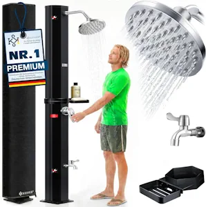 KESSER® Solardusche 60L Gartendusche, Solar Dusche für Garten & Pool mit warmem Wasser, Pooldusche ohne Strom, Regenduschkopf & Wasserhahn mit Gartenschlauch-Anschluss + Ablage, Schutzhaube