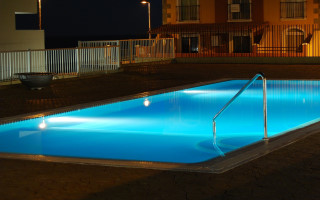Unterwasserbeleuchtung - Lifestyle im Pool